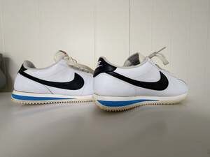 Nike Cortez Classic White Black Blue Sneakers with cream vintage  button
